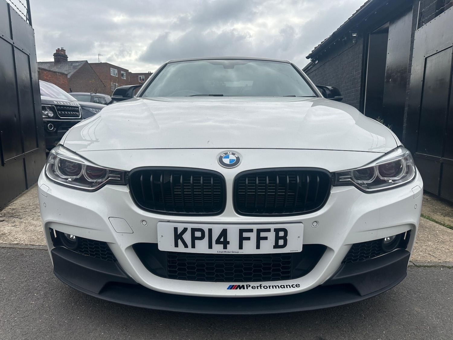 Used BMW 3 Series 2014 for sale - 76012992: Photo 3