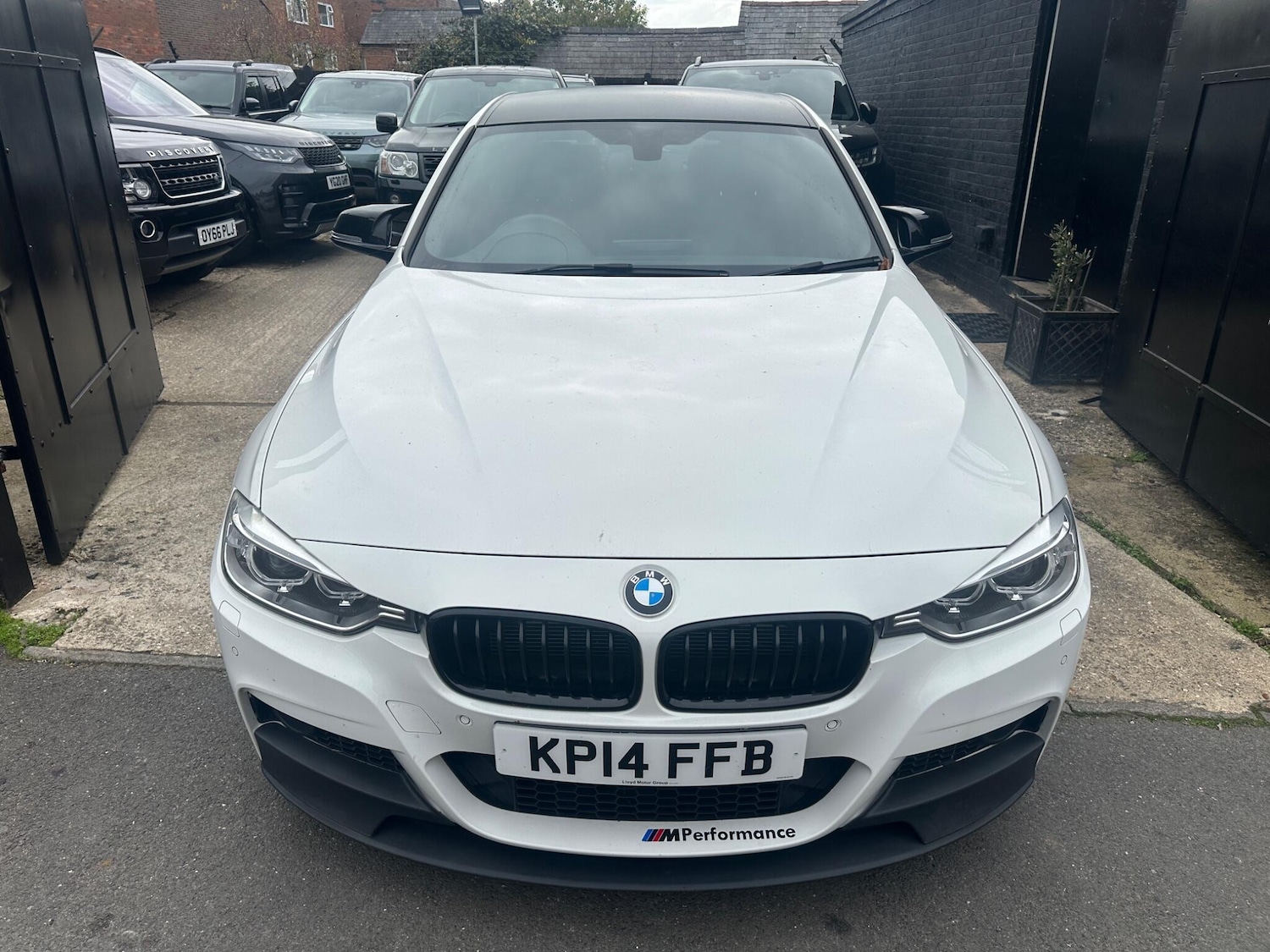 Used BMW 3 Series 2014 for sale - 76012992: Photo 32