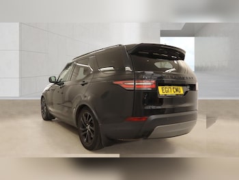 Used Land Rover Discovery 2017 for sale - 79533036: Photo