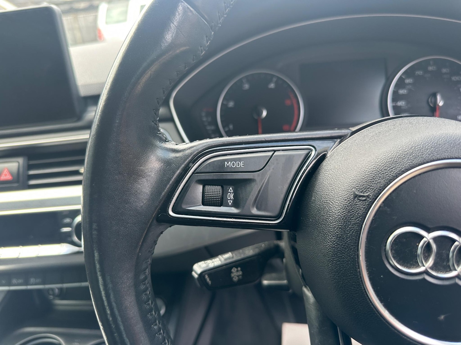 Used Audi A4 2016 for sale - 76855889: Photo 22