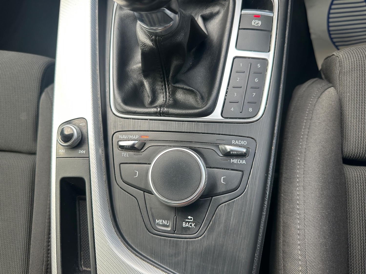 Used Audi A4 2016 for sale - 76855889: Photo 28