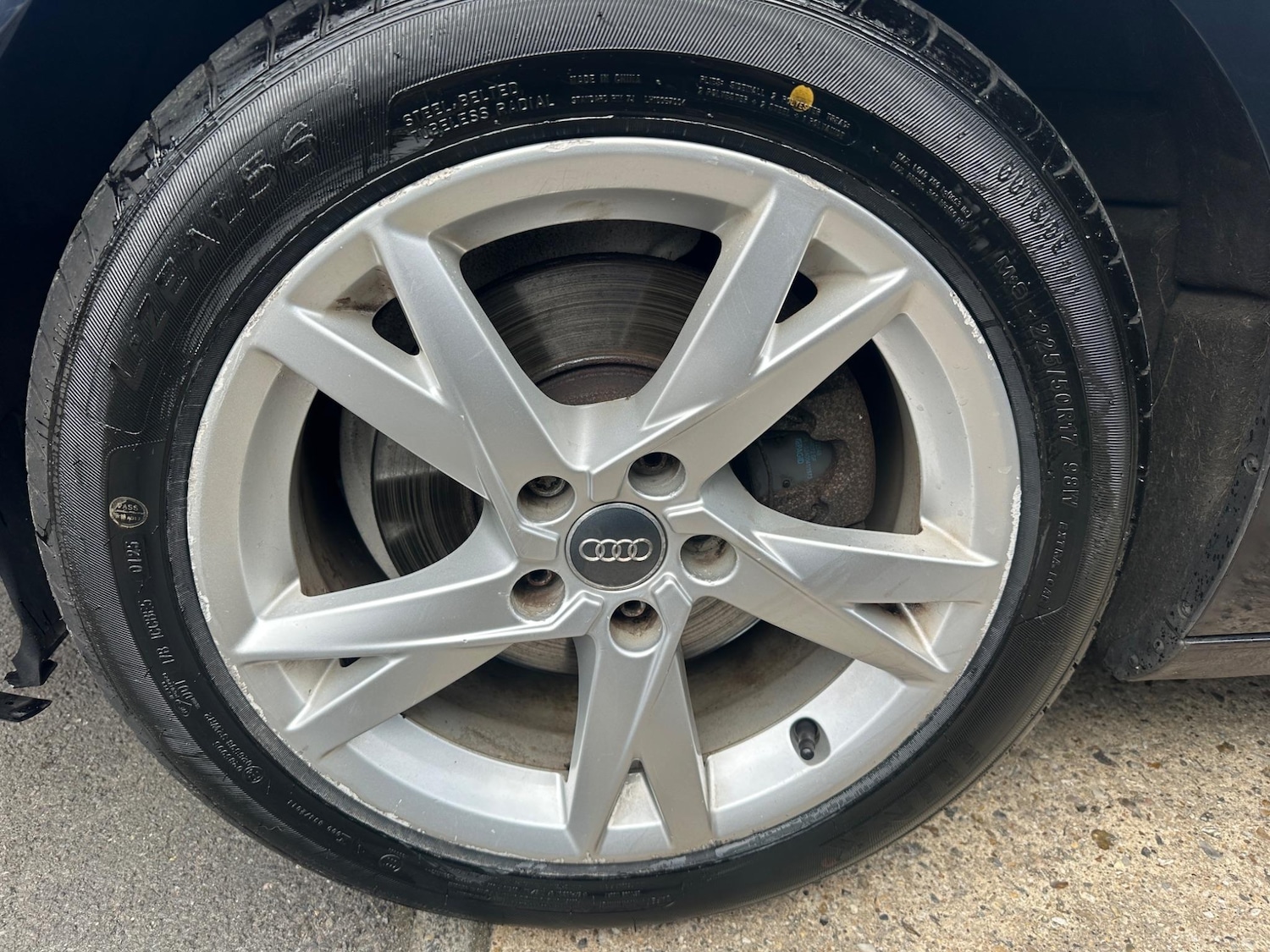 Used Audi A4 2016 for sale - 76855889: Photo 42