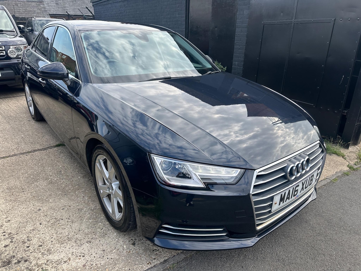 Used Audi A4 2016 for sale - 76855889: Photo 64