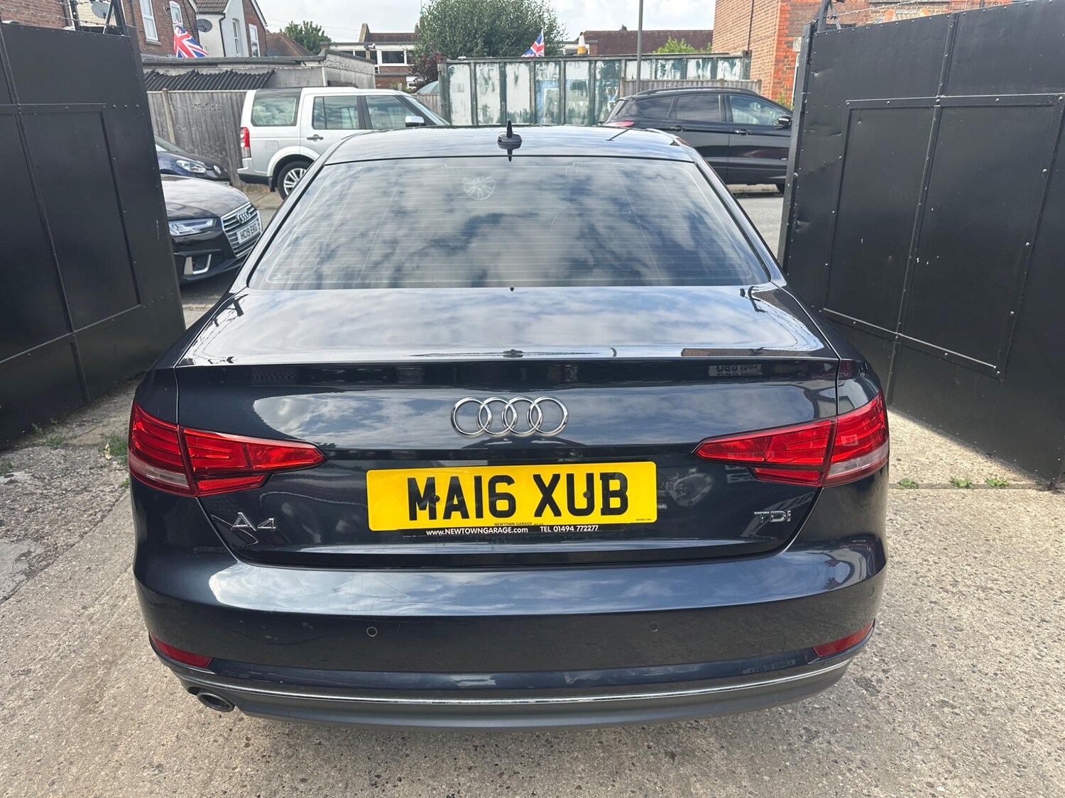 Used Audi A4 2016 for sale - 76855889: Photo 88