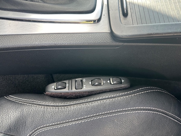 Used Mercedes-Benz E-Class 2009 for sale - 76228111: Photo 23