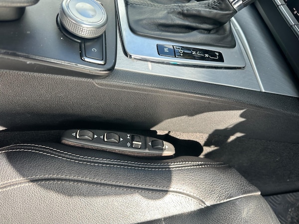 Used Mercedes-Benz E-Class 2009 for sale - 76228111: Photo 24