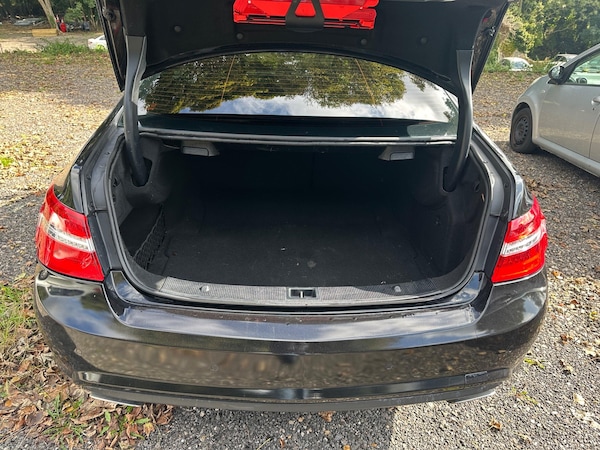 Used Mercedes-Benz E-Class 2009 for sale - 76228111: Photo 27