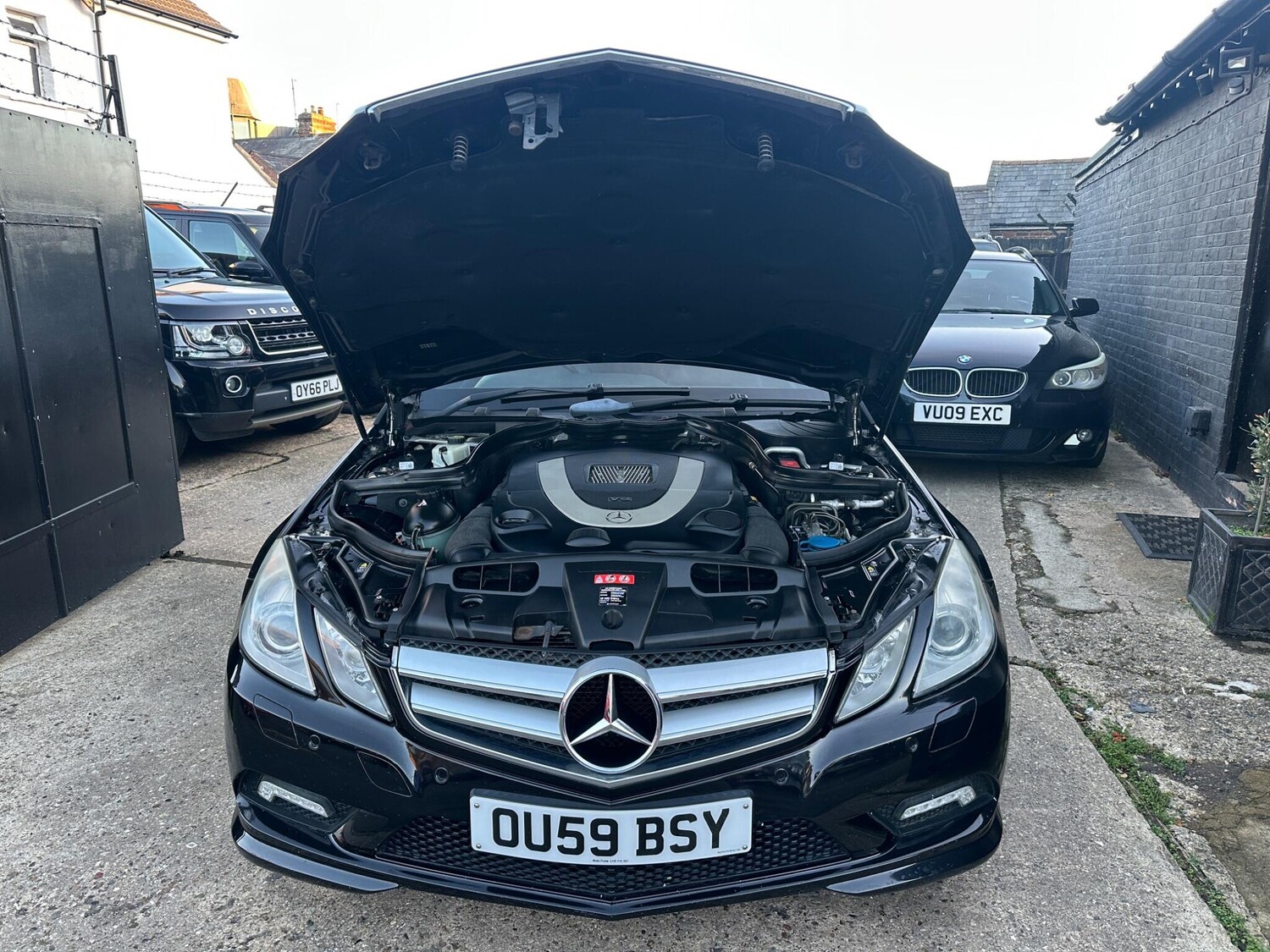 Used Mercedes-Benz E Class 2009 for sale - 76228111: Photo 32