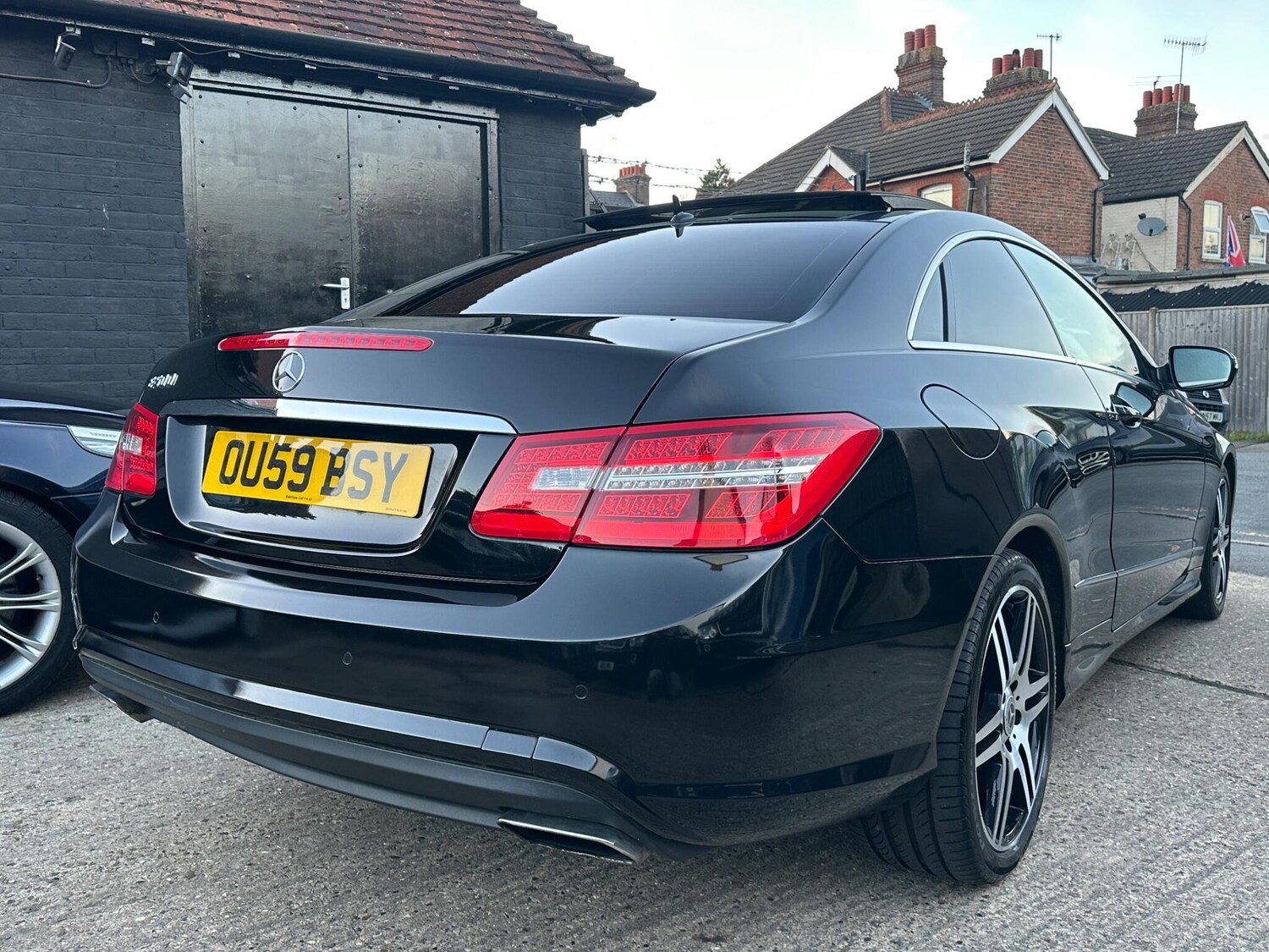 Used Mercedes-Benz E Class 2009 for sale - 76228111: Photo 40