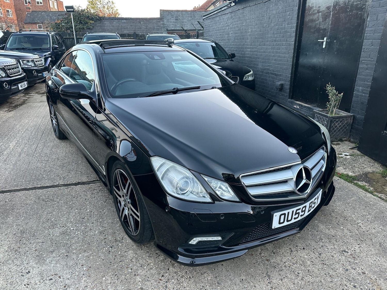 Used Mercedes-Benz E Class 2009 for sale - 76228111: Photo 66