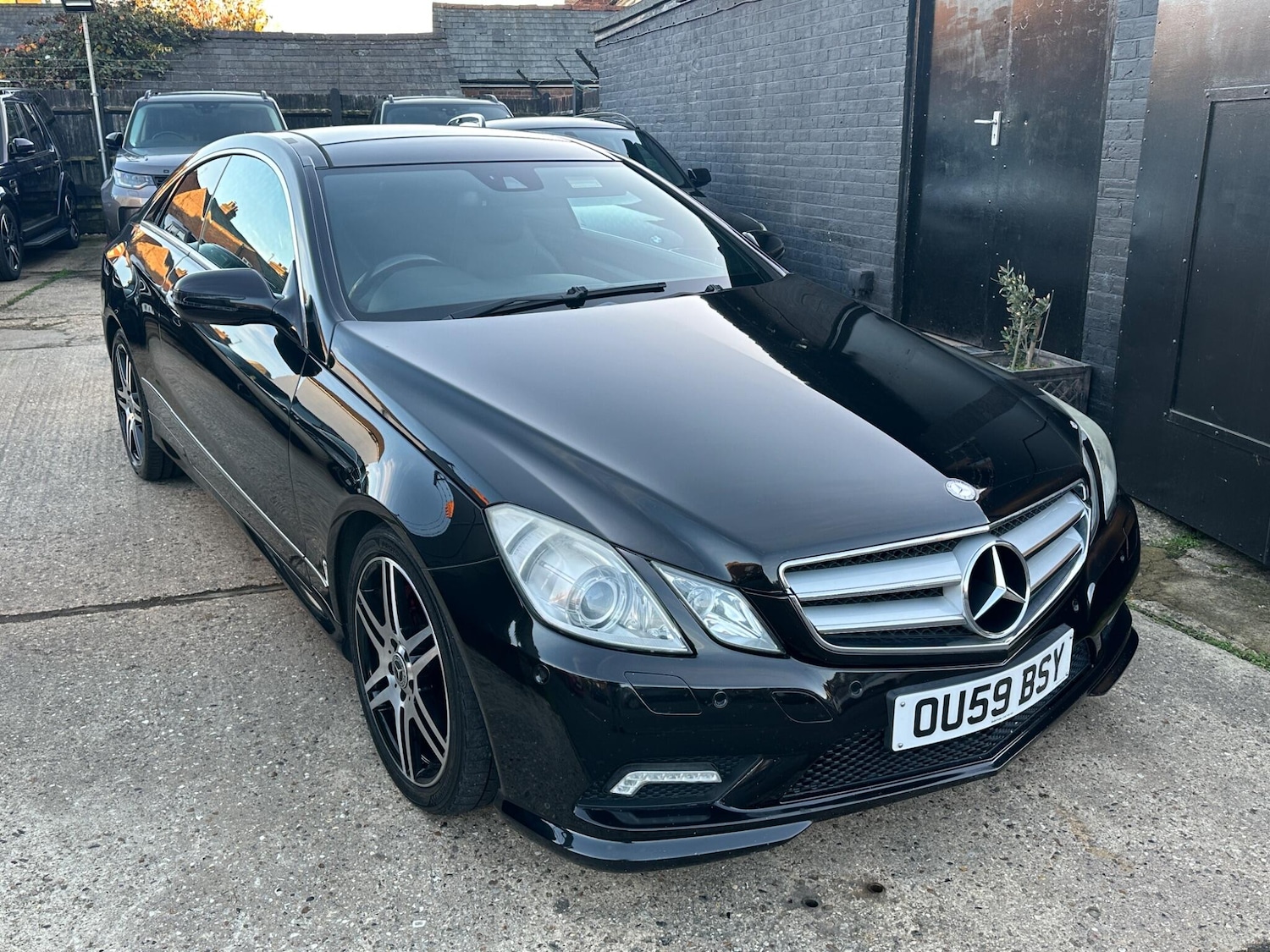 Used Mercedes-Benz E Class 2009 for sale - 76228111: Photo 78