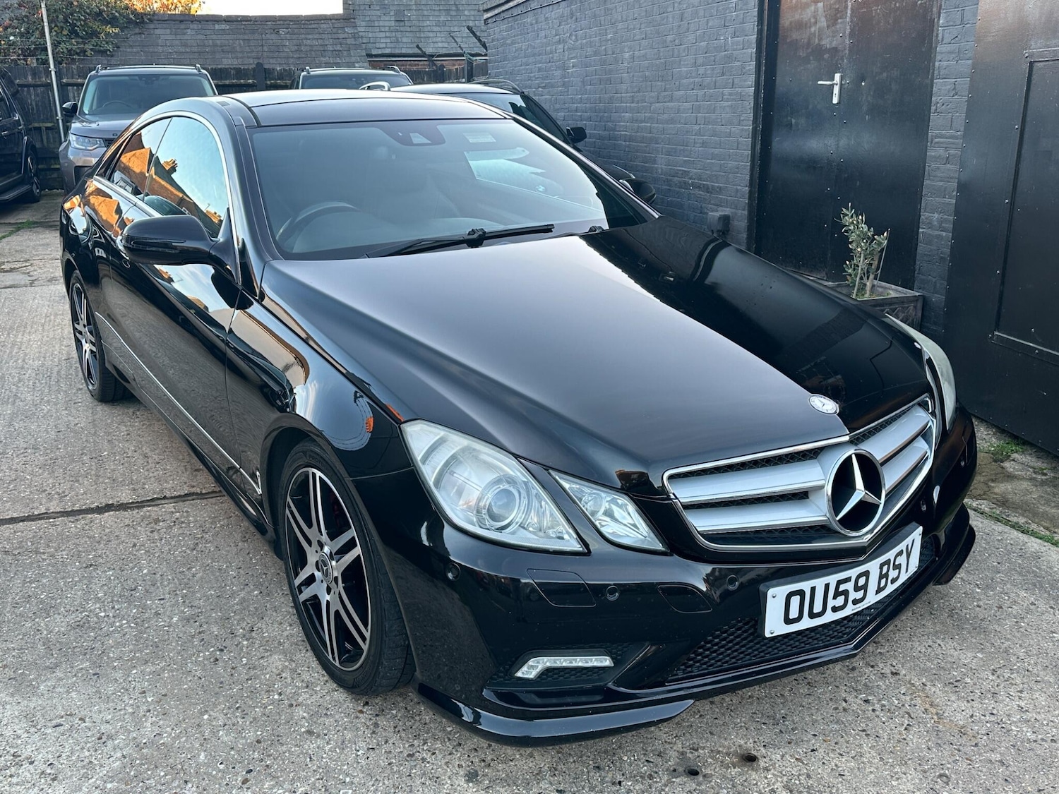 Used Mercedes-Benz E Class 2009 for sale - 76228111: Photo 82