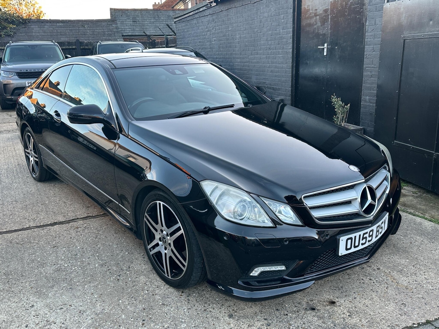 Used Mercedes-Benz E Class 2009 for sale - 76228111: Photo 83
