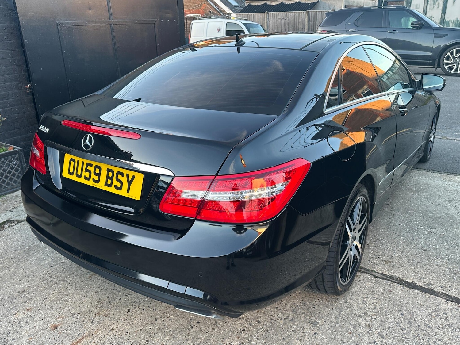 Used Mercedes-Benz E Class 2009 for sale - 76228111: Photo 91