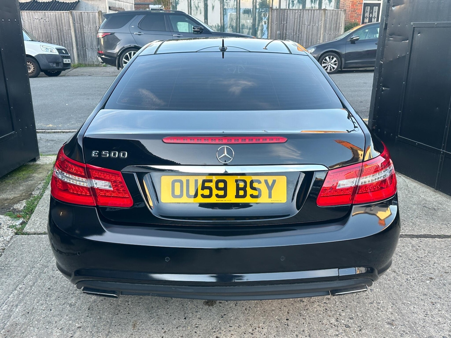 Used Mercedes-Benz E Class 2009 for sale - 76228111: Photo 97