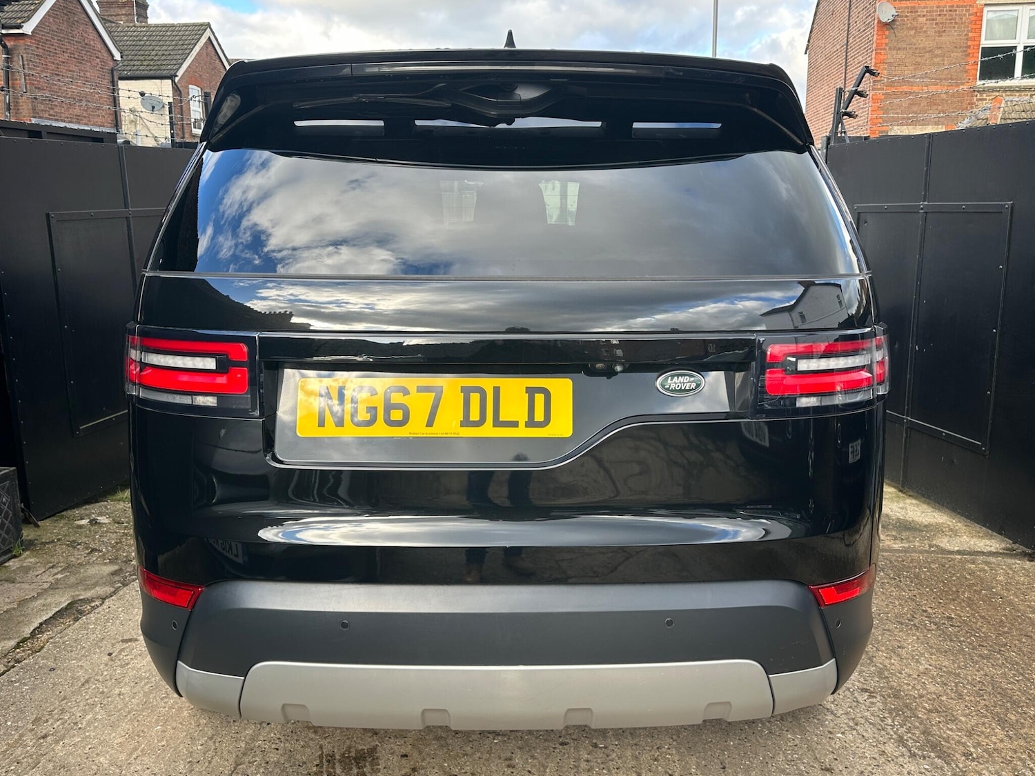 Used Land Rover Discovery 2018 for sale - 75707981: Photo 42