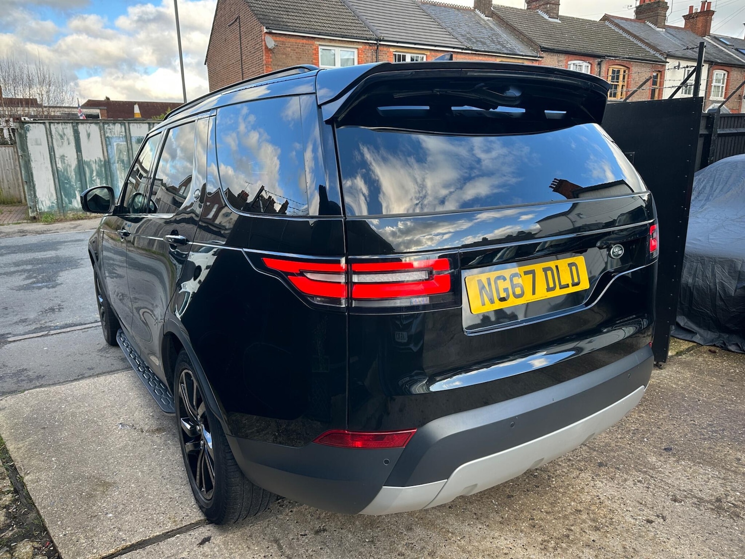 Used Land Rover Discovery 2018 for sale - 75707981: Photo 75