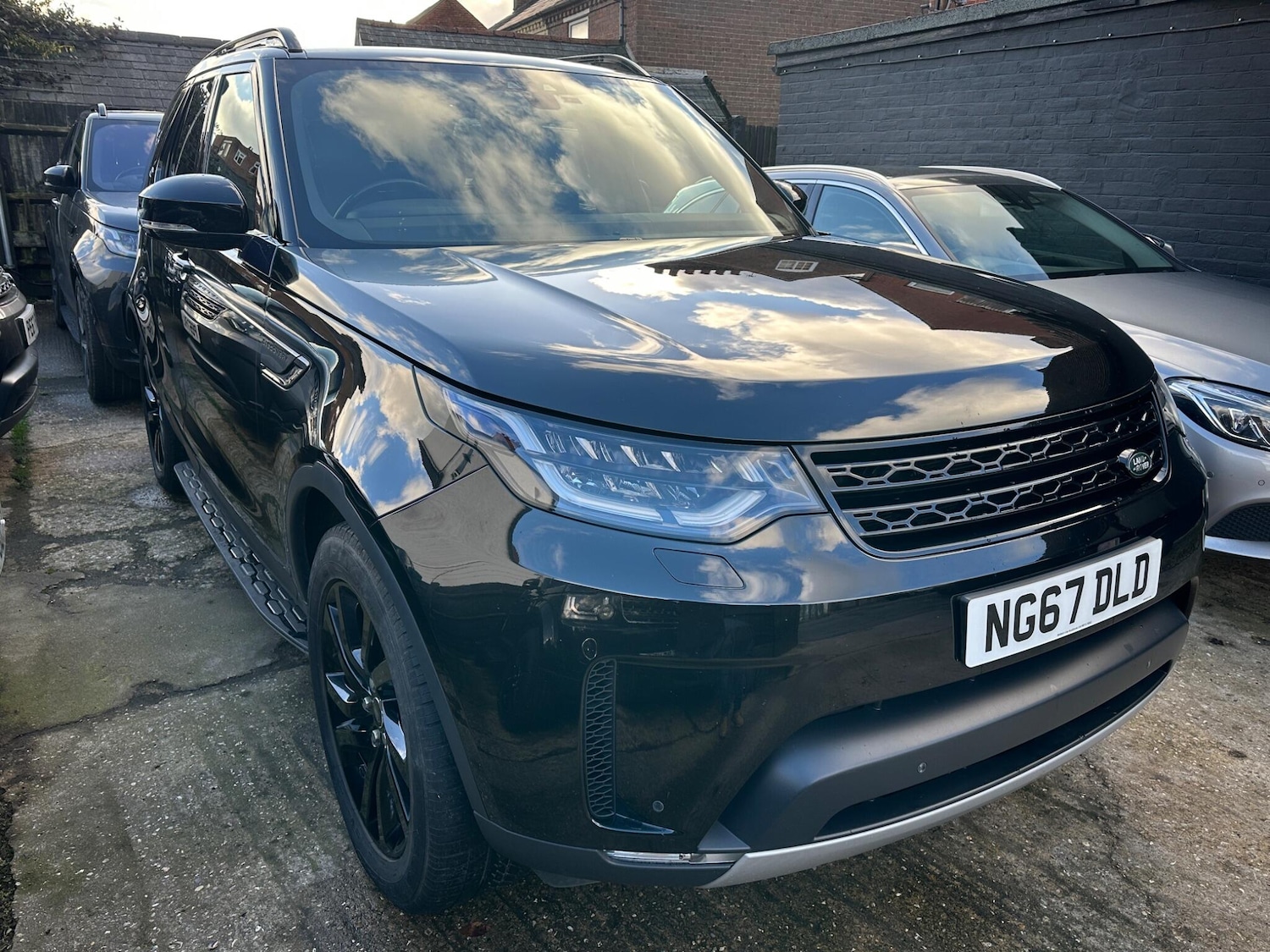 Used Land Rover Discovery 2018 for sale - 75707981: Photo 80