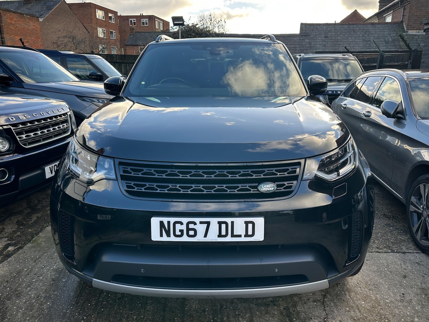 Used Land Rover Discovery 2018 for sale - 75707981: Photo 81