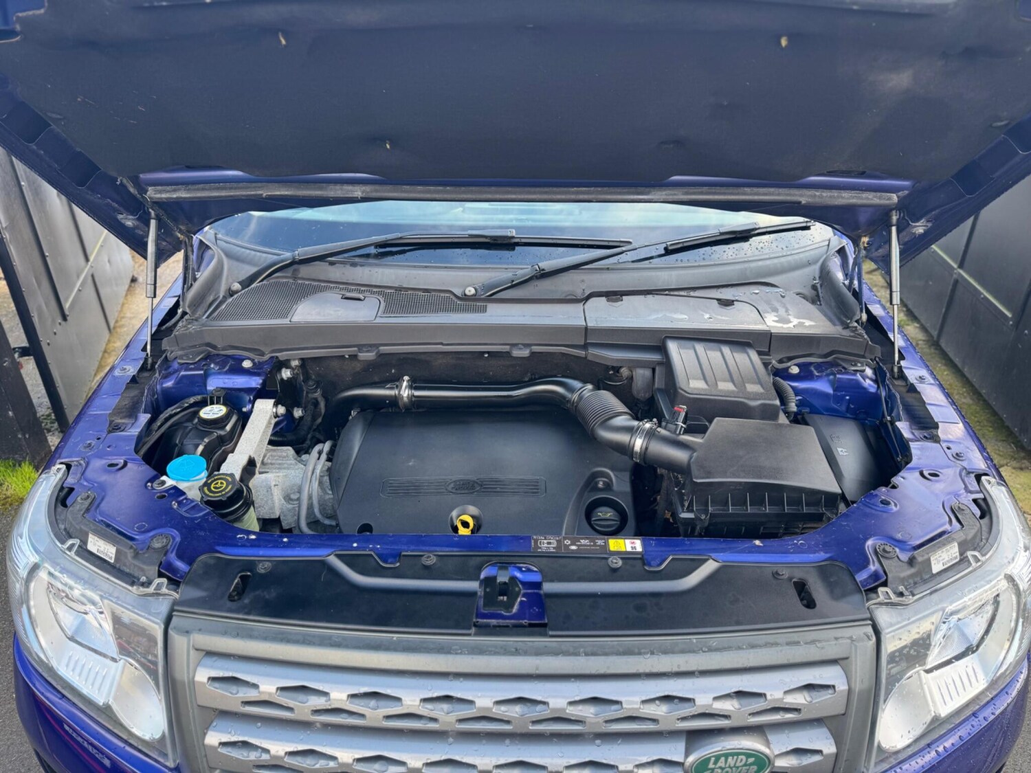 Used Land Rover Freelander 2011 for sale - 77573978: Photo 19