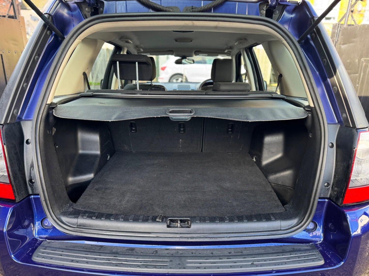 Used Land Rover Freelander 2011 for sale - 77573978: Photo 26