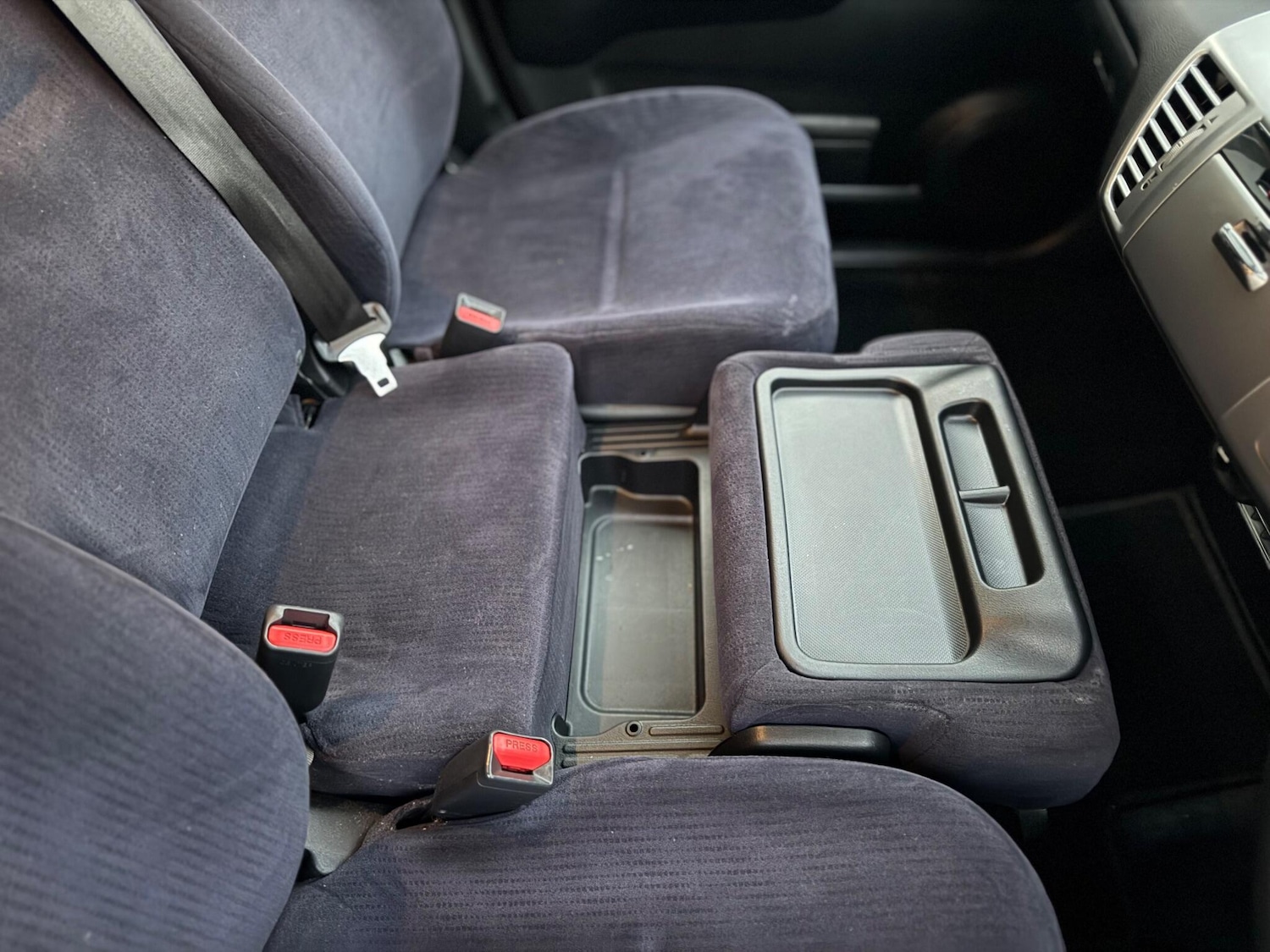 Used Honda FR-V 2008 for sale - 77098074: Photo 11