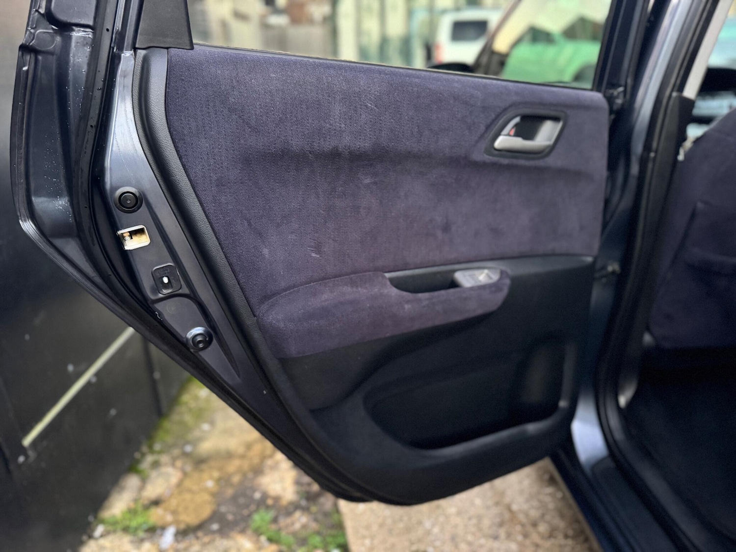 Used Honda FR-V 2008 for sale - 77098074: Photo 15