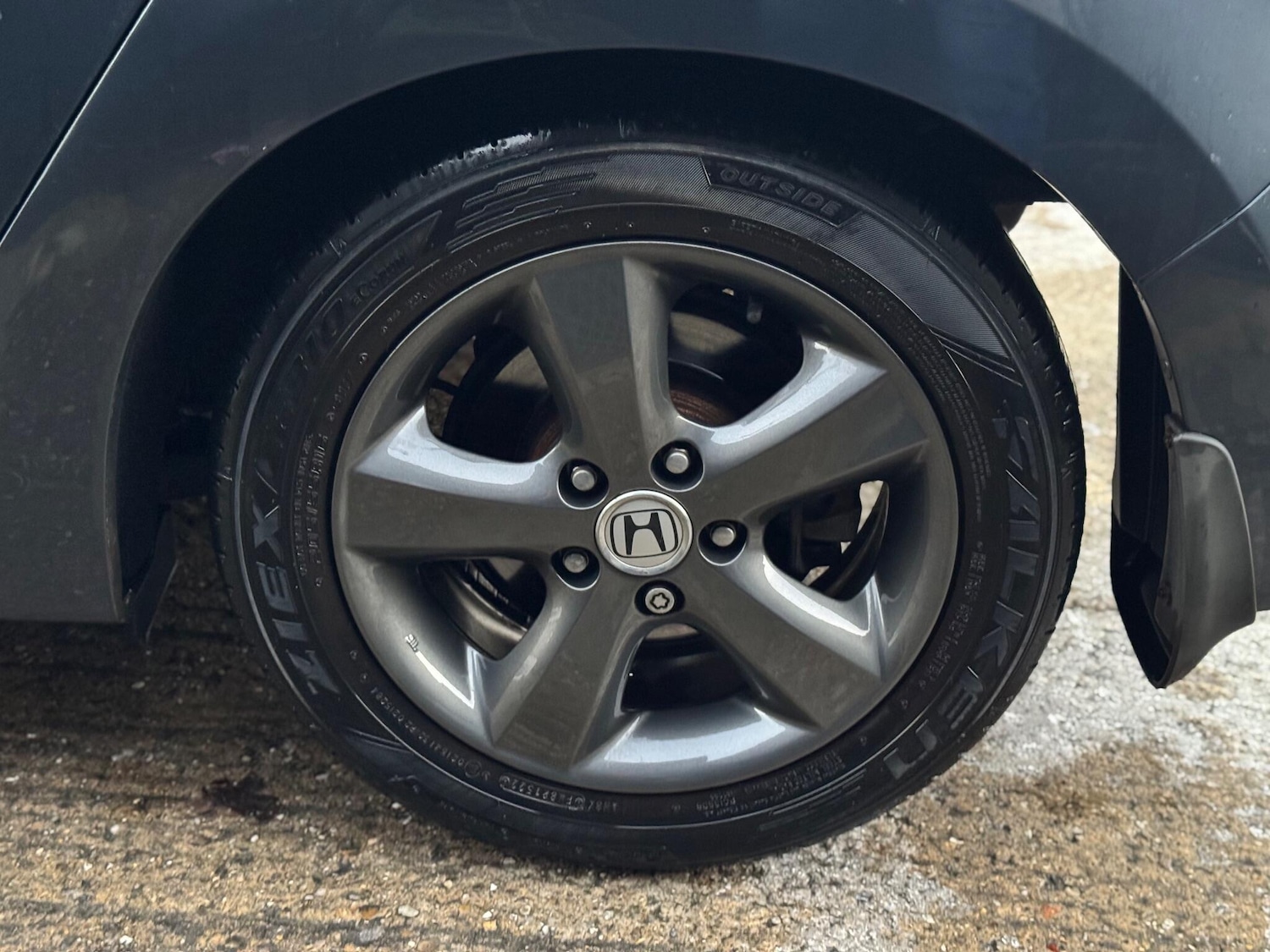 Used Honda FR-V 2008 for sale - 77098074: Photo 22