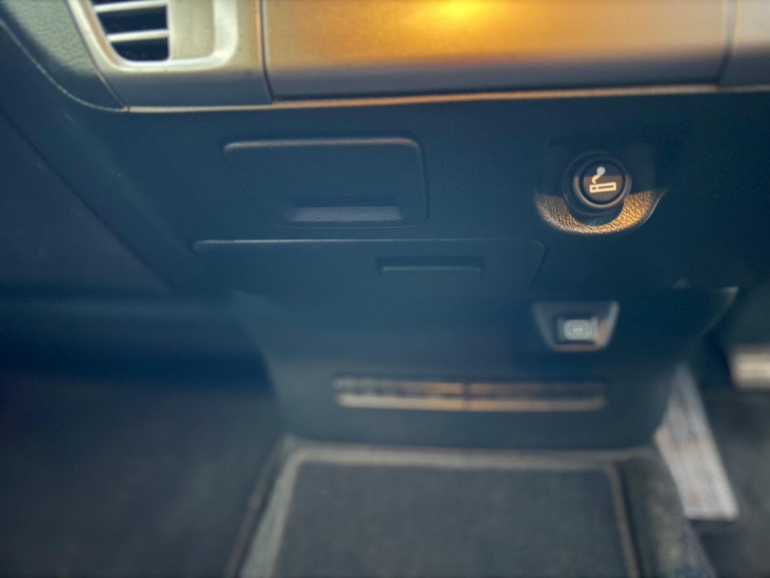 Used Honda FR-V 2008 for sale - 77098074: Photo 27