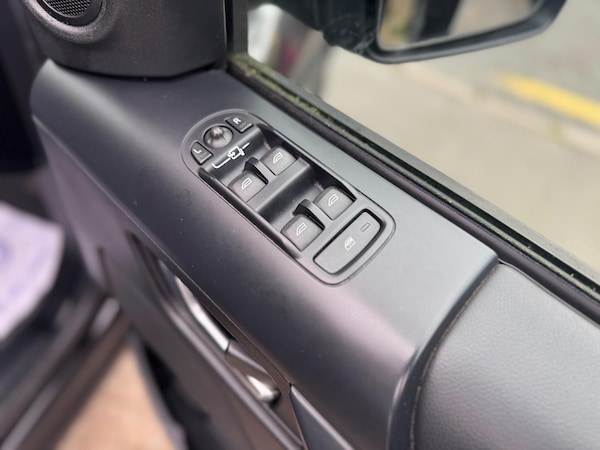 Used Land Rover Freelander 2 2014 for sale - 76283486: Photo 17