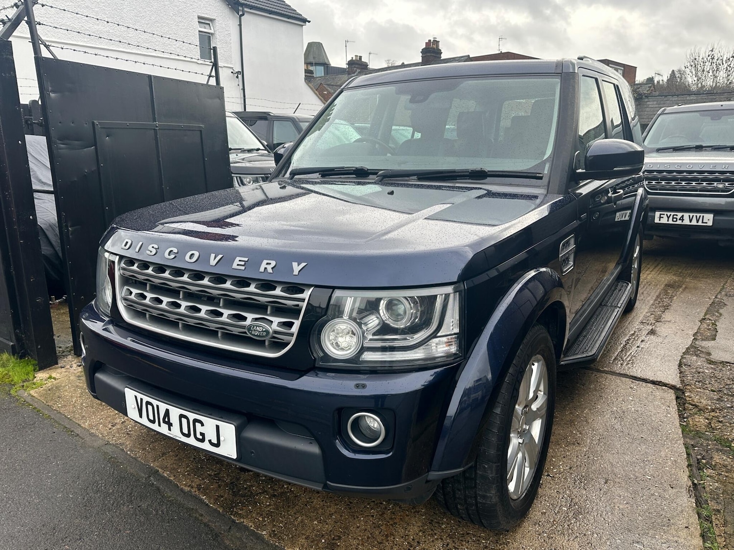 Used Land Rover Discovery 4 2014 for sale - 75782159: Photo 34