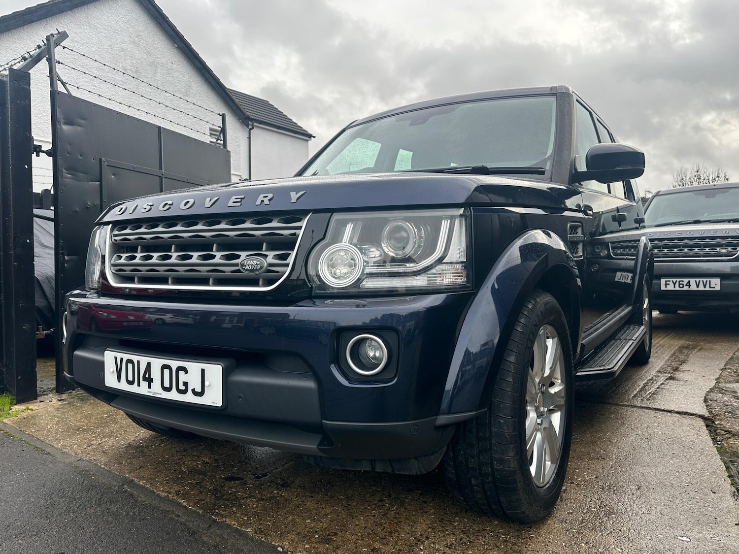 Used Land Rover Discovery 4 2014 for sale - 75782159: Photo 35