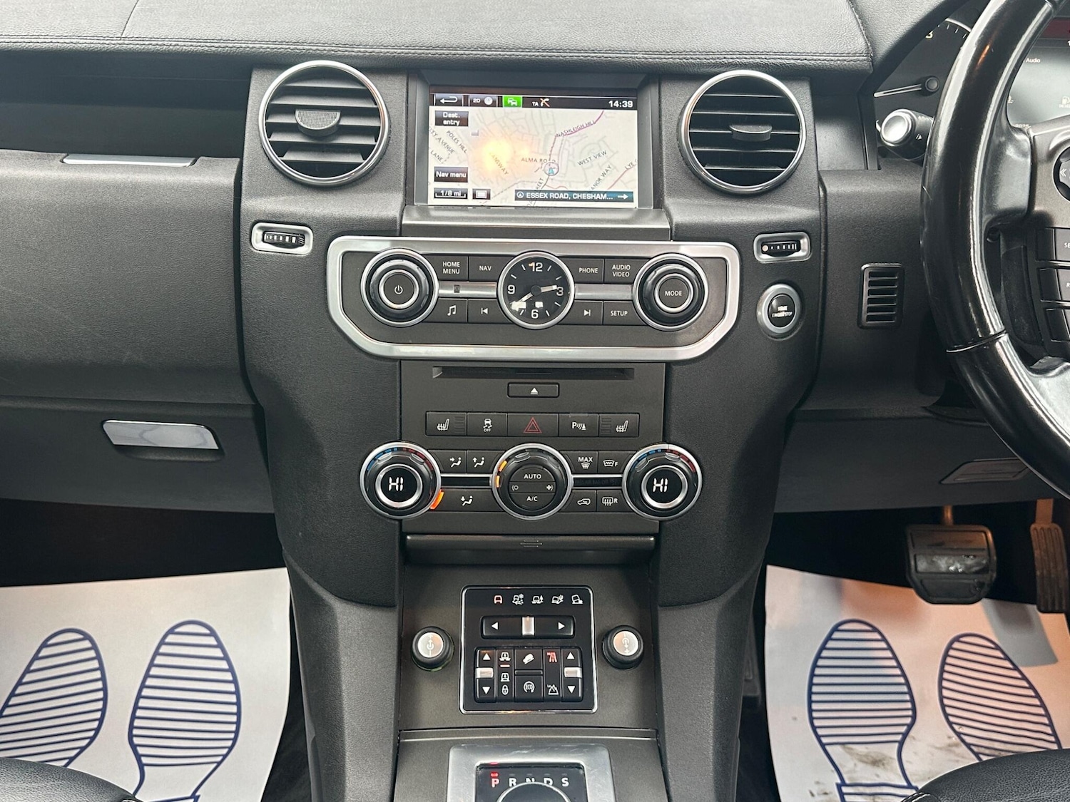 Used Land Rover Discovery 4 2014 for sale - 75782159: Photo 65