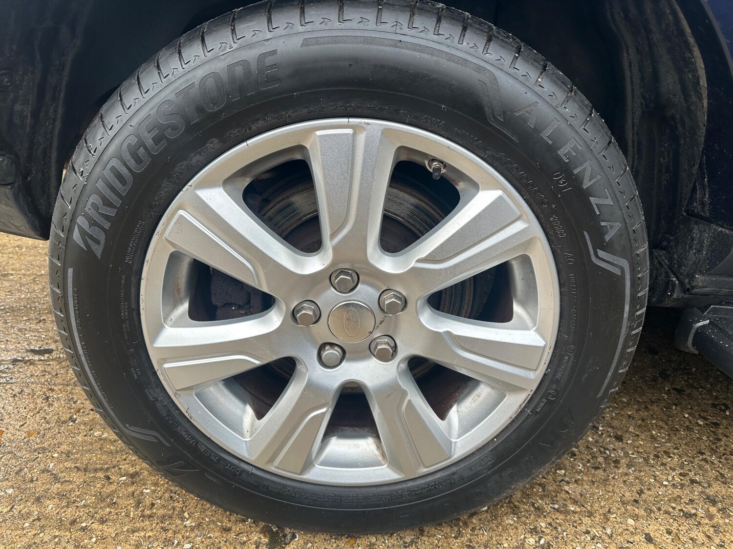 Used Land Rover Discovery 4 2014 for sale - 75782159: Photo 77