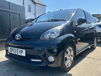Used Toyota AYGO 2013 for sale - 78535932: Photo