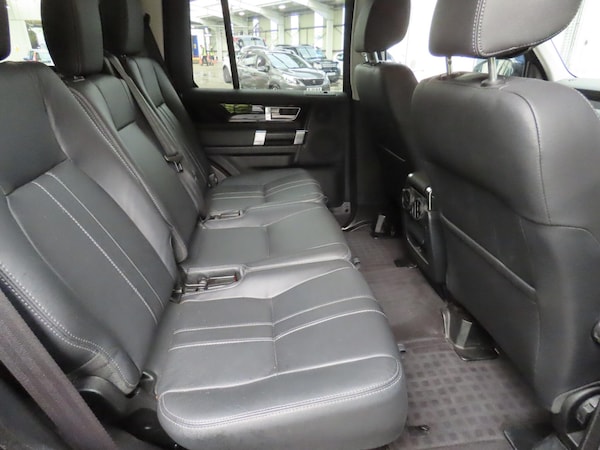 Used Land Rover Discovery 4 2016 for sale - 76137466: Photo 11