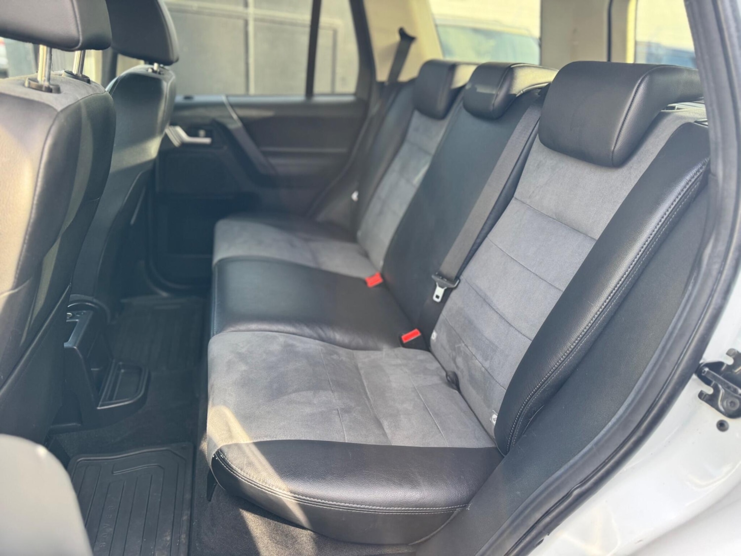 Used Land Rover Freelander 2012 for sale - 77386309: Photo 11