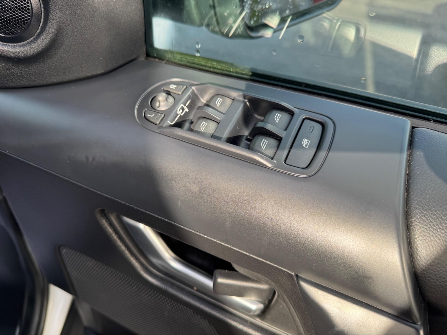 Used Land Rover Freelander 2012 for sale - 77386309: Photo 16