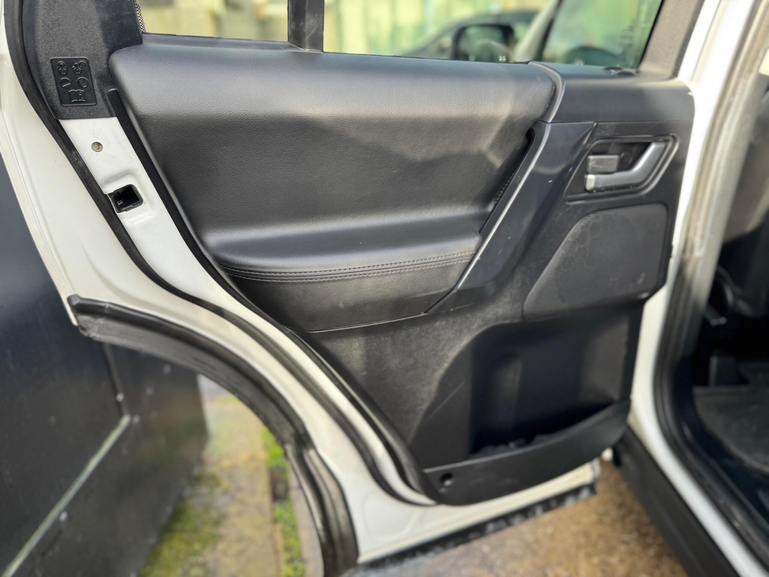 Used Land Rover Freelander 2012 for sale - 77386309: Photo 19