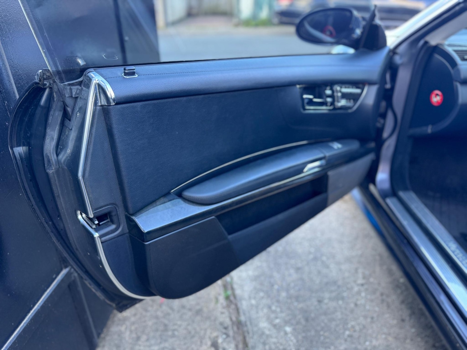 Used Mercedes-Benz CL 2009 for sale - 76988120: Photo 16