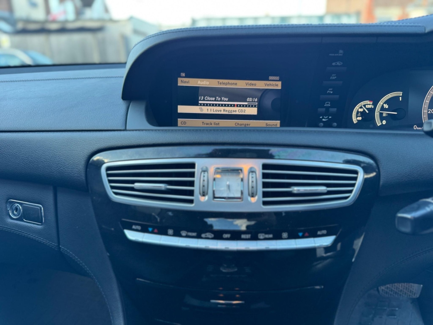 Used Mercedes-Benz CL 2009 for sale - 76988120: Photo 24