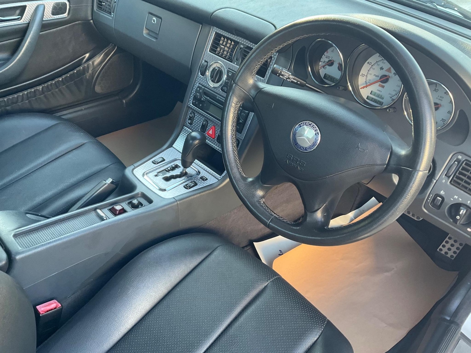 Used Mercedes-Benz SLK 2004 for sale - 76994791: Photo 33