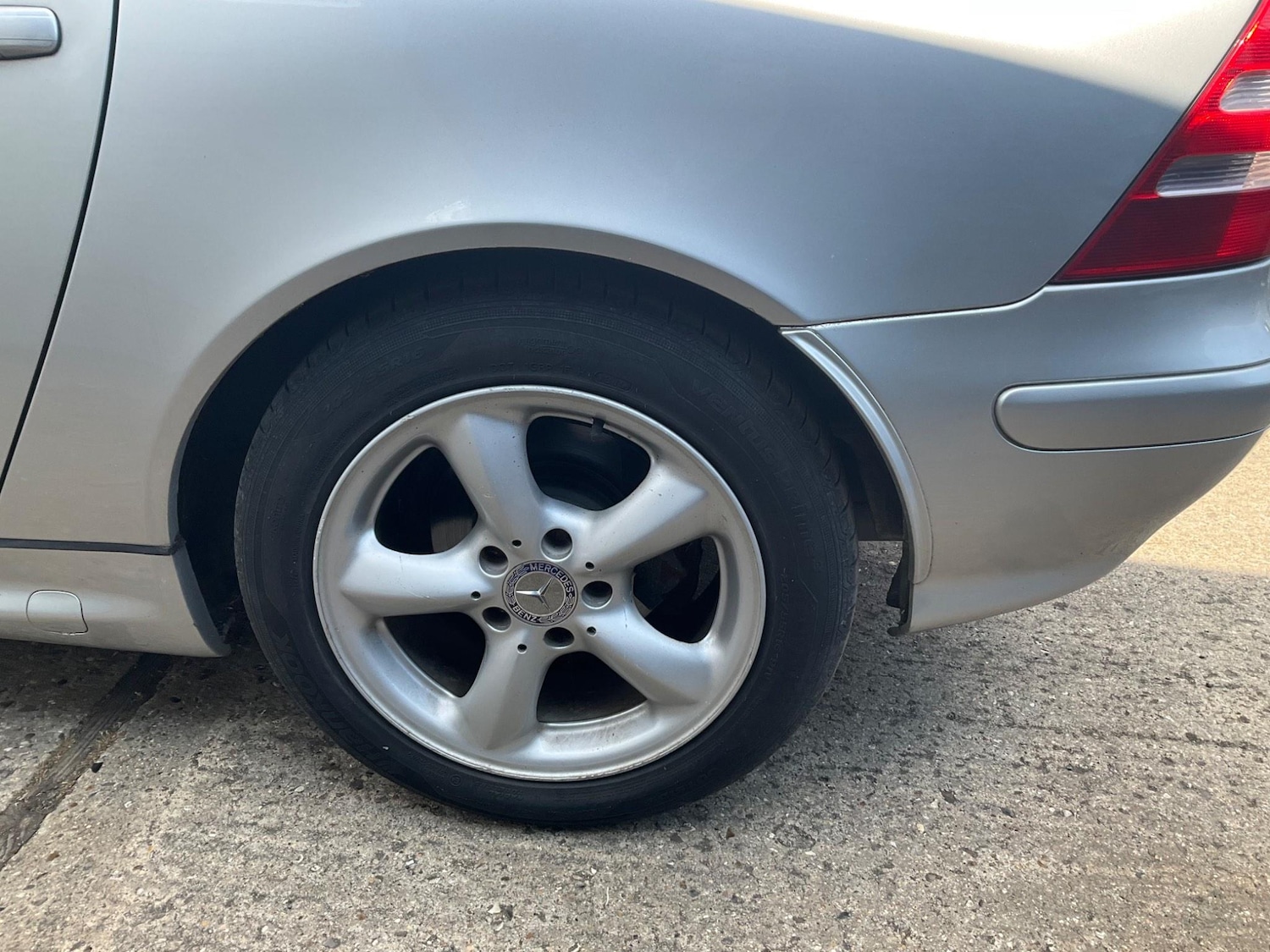 Used Mercedes-Benz SLK 2004 for sale - 76994791: Photo 54