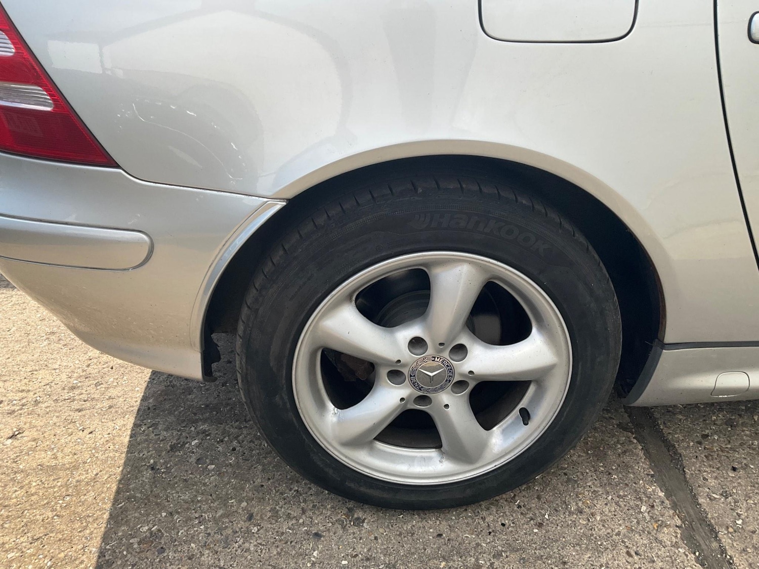 Used Mercedes-Benz SLK 2004 for sale - 76994791: Photo 56