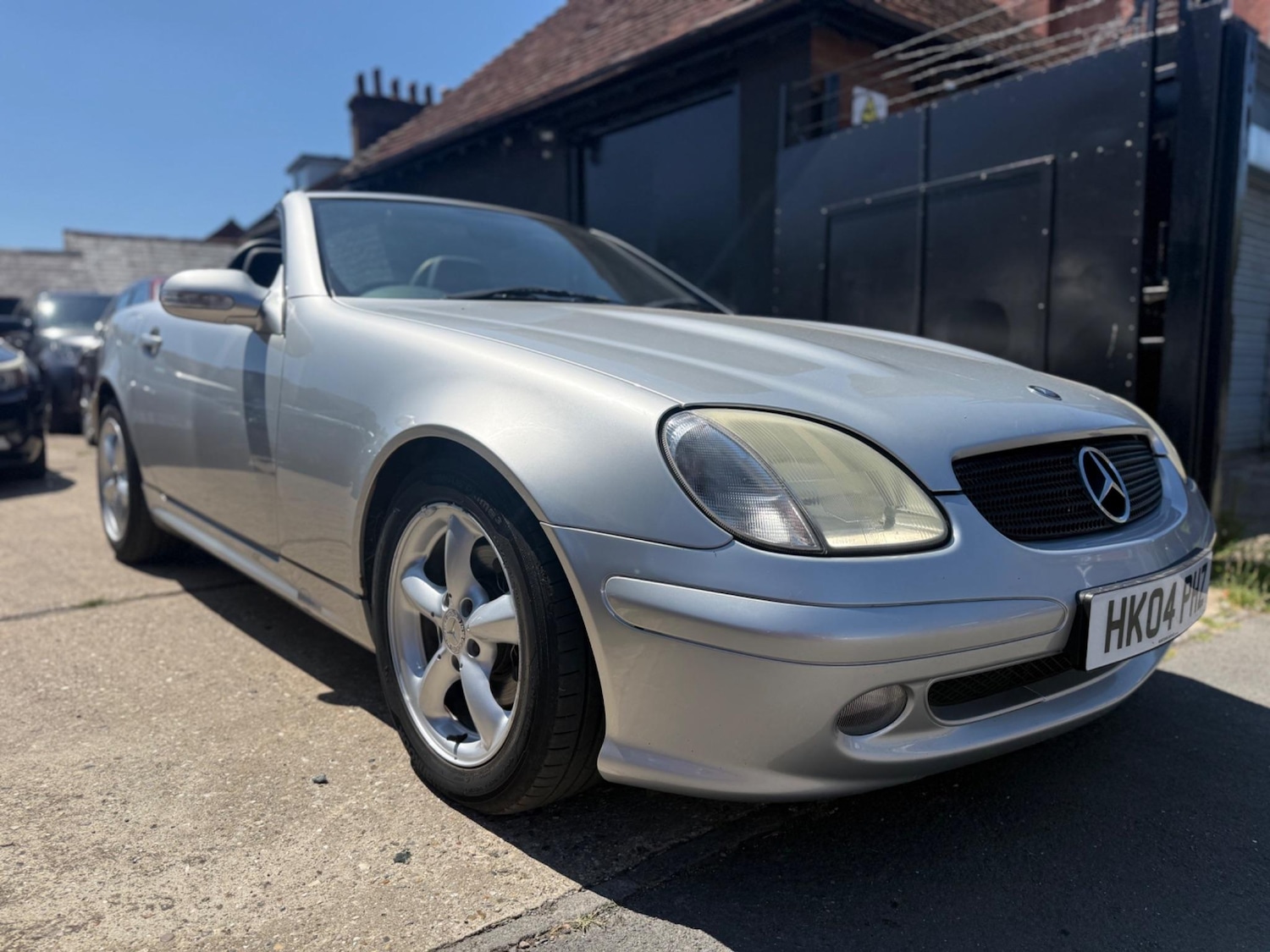 Used Mercedes-Benz SLK 2004 for sale - 76994791: Photo 61