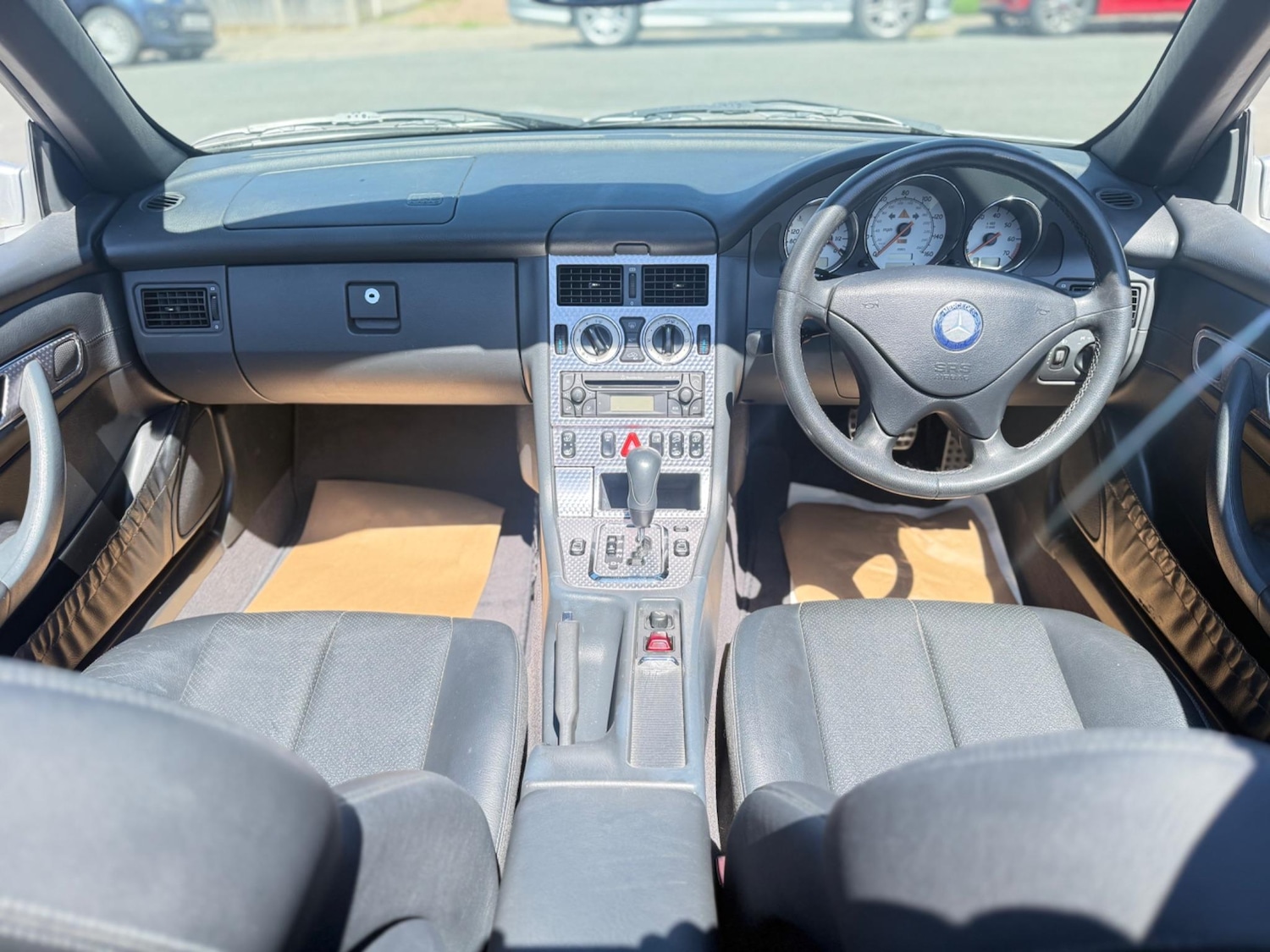 Used Mercedes-Benz SLK 2004 for sale - 76994791: Photo 84