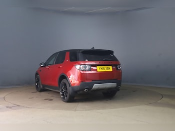 Used Land Rover Discovery Sport 2015 for sale - 79337132: Photo