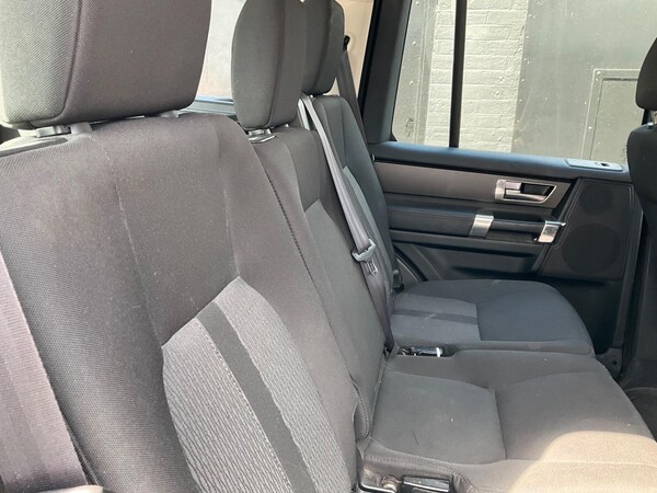 Used Land Rover Discovery 4 2013 for sale - 75339629: Photo 18