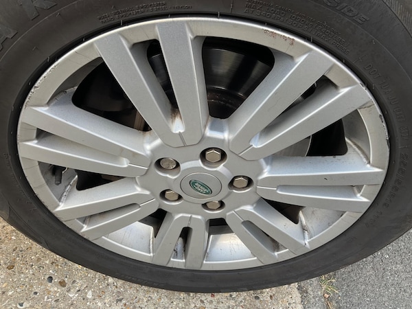 Used Land Rover Discovery 4 2013 for sale - 75339629: Photo 32