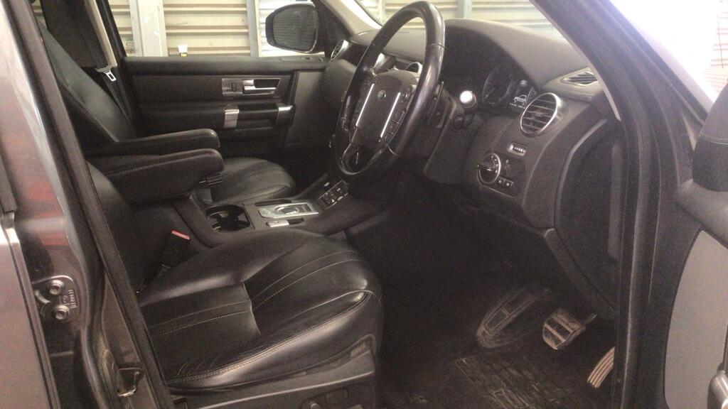 Used Land Rover Discovery 2014 for sale - 76989749: Photo 10